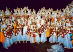 2025-03-04 - 30 anos - CARNAVAL 2004